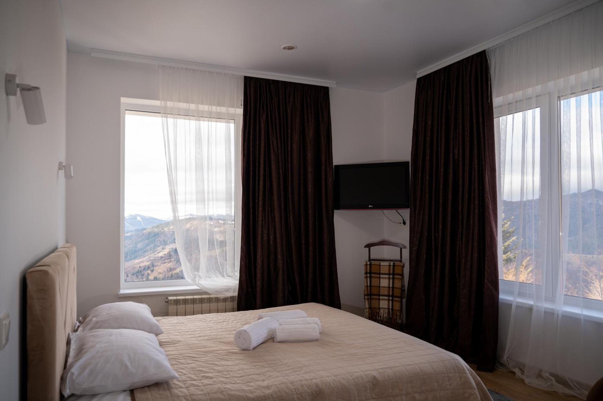 Hotel Kamyanka Mizhhirya  Zewnętrze zdjęcie